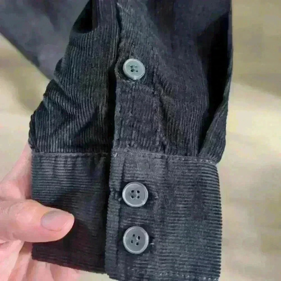 Aerie | Offline Women's Black/Gray Shadow  Oversized Henley Corduroy Shi… - Picture 5 of 5